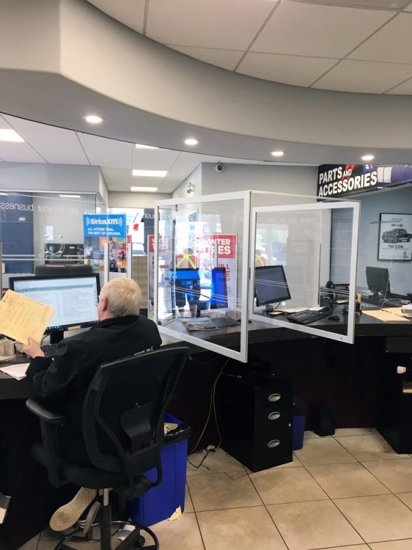 Podium Pros Sneeze Shield at Chrysler service counter