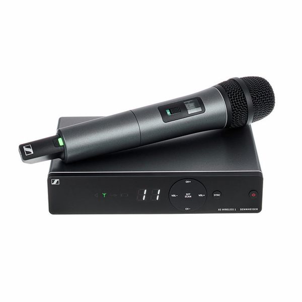 Sennheiser XSW 1 -825 wireless microphone